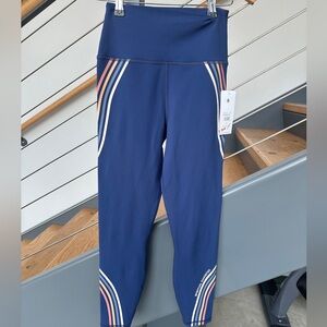 Spiritual gangster Ada dream tech echo jersey, high waist leggings